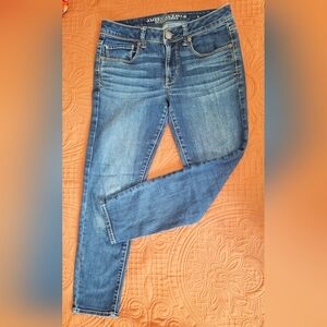 American Eagle Women's Super Skinny Jeans - Medium Wash - Size 6 Short Court EUC